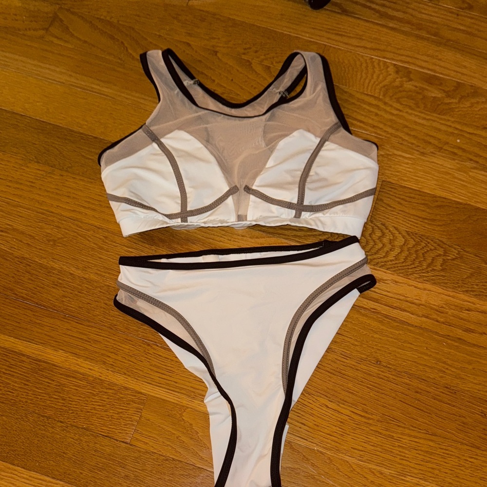 MilaKrasna Nina Set in White